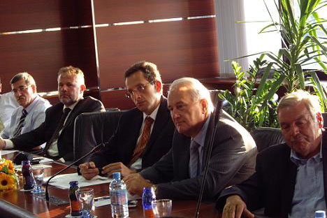 Minister Turk na posvetu z gospodarstveniki Slovenske Istre o razvoju Minister Turk na posvetu z gospodarstveniki Slovenske Istre o razvoju